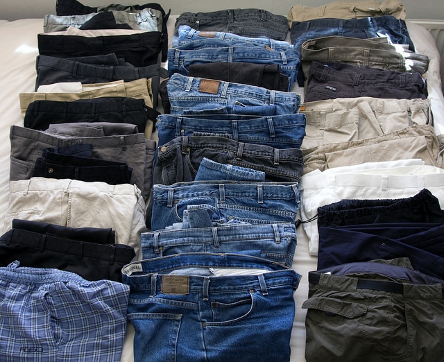 How To Pack Clothes For A Move